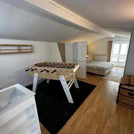 Διαμέρισμα Le Maixent, Maison De Ville, Baby Foot, Wifi *