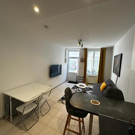 Le Maixent, Maison De Ville, Baby Foot, Wifi Διαμέρισμα *