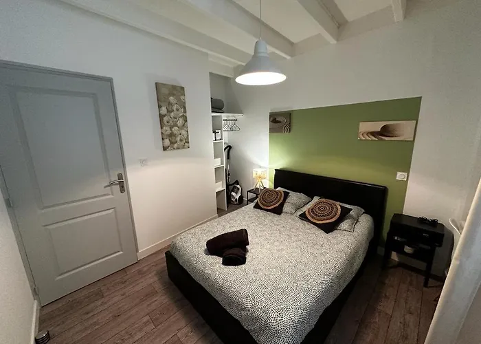 Le Maixent, Maison De Ville, Baby Foot, Wifi 아파트 Saint-Maixent-lʼÉcole